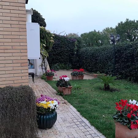 B&B Sofia Fiumicino Bagian luar foto